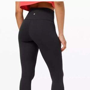 Lululemon Wunder Train High-Rise legging 28” (worn once)
